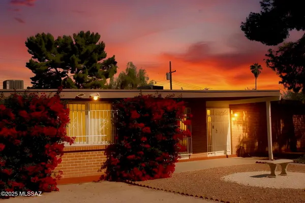 8133 E Colette Place, Tucson, AZ 85710