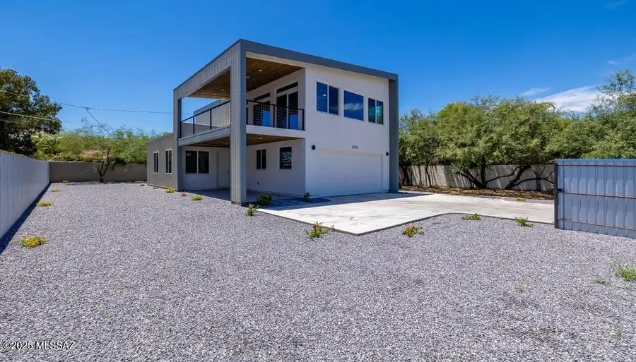 4270 E Broadway, Tucson, AZ 85711 - Image #2