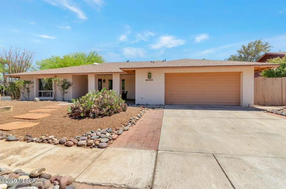 7640 E Dos Mujeres Road, Tucson, AZ 85715 - Image #1