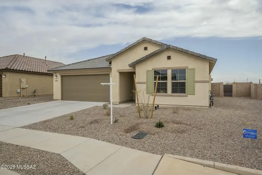 6575 W Camino Pizarro, Tucson, AZ 85757 - Image #3