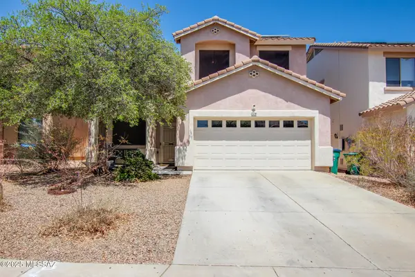 114 W Camino Rancho Quito, Sahuarita, AZ 85629