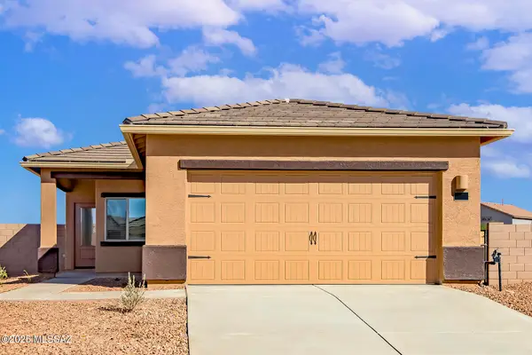 7613 S Starrush Drive, Tucson, AZ 85757