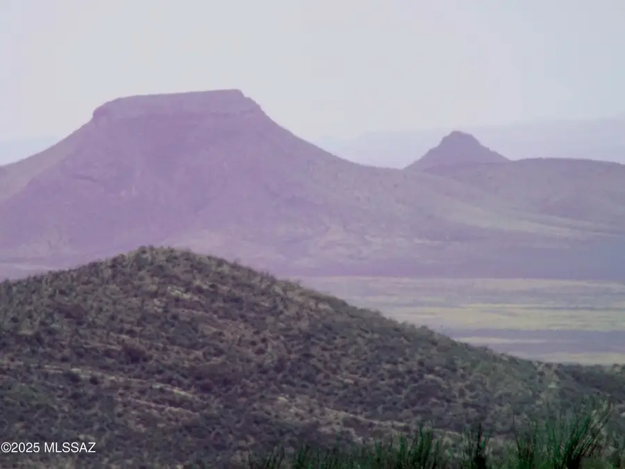 127 N Lupine Road, Bisbee, AZ 85603 - Image #2