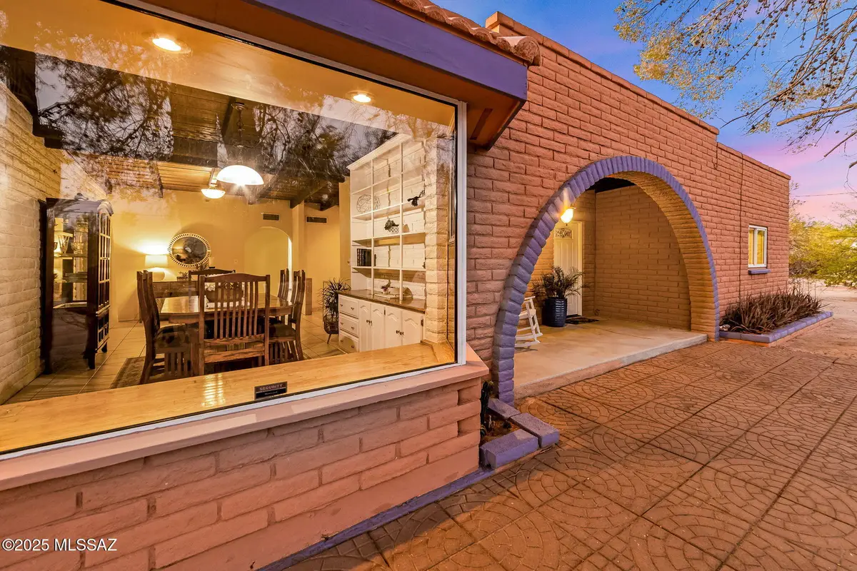 6070 W Desert Marigold Lane, Tucson, AZ 85742 - Image #1