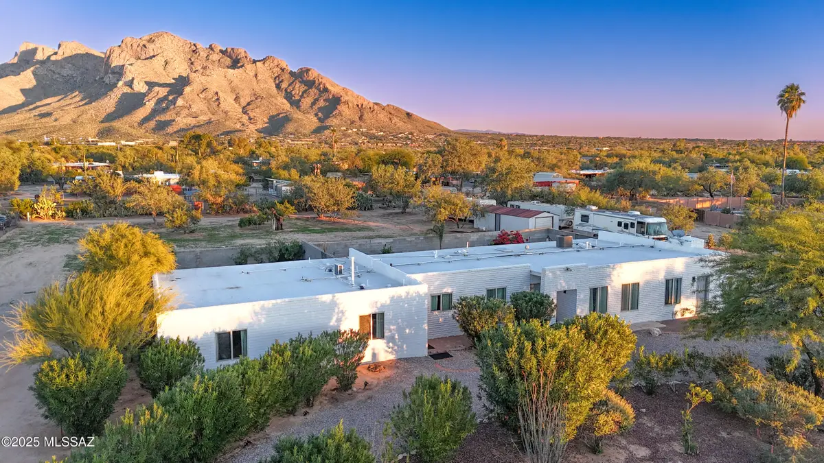 9302 N Rancho Verde Drive, Tucson, AZ 85704 - Image #1