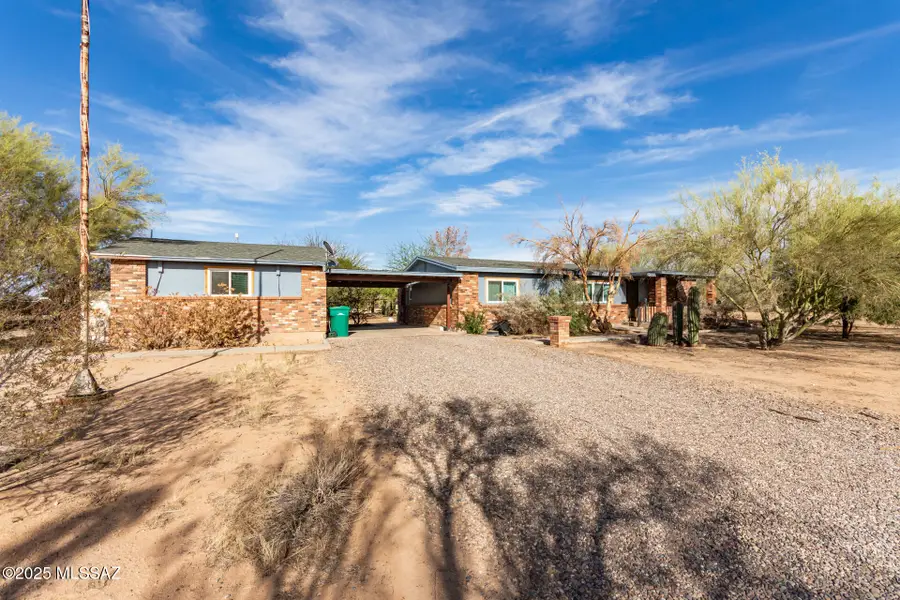 7620 N Steele Drive, Tucson, AZ 85743 - Image #2