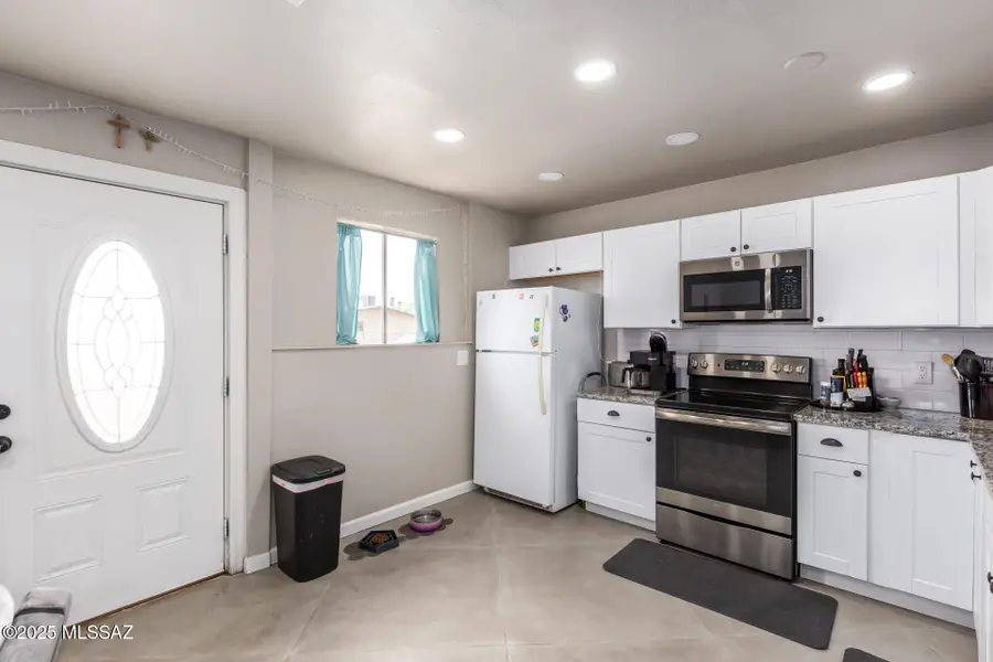 3739 E Sylvane, Tucson, AZ 85713 - Image #3