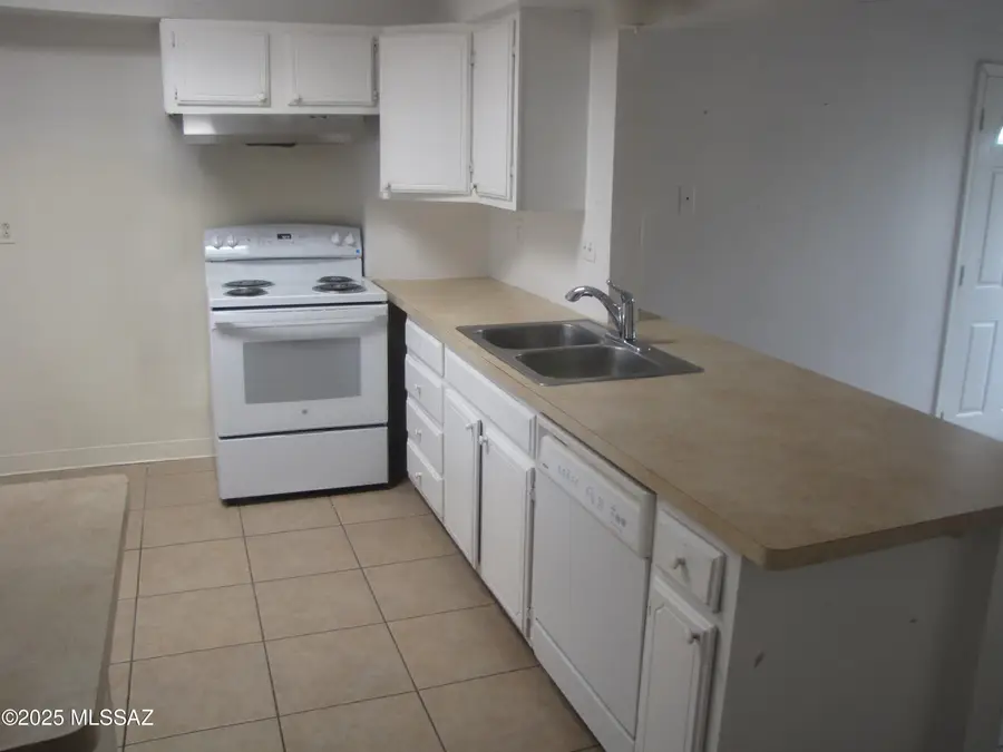 6661 E Barrow Street, Tucson, AZ 85730 - Image #2