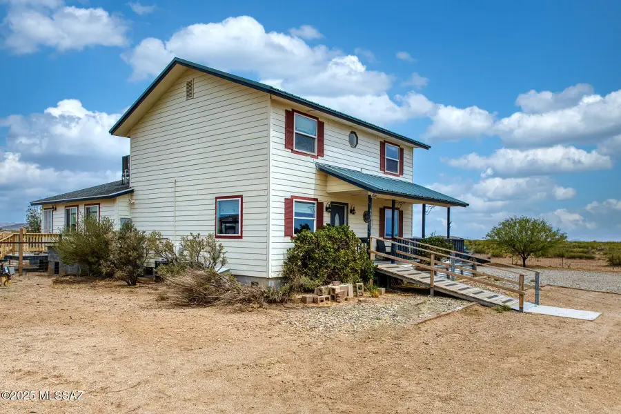 6464 N 6 Gun Road, Willcox, AZ 85643 - Image #3