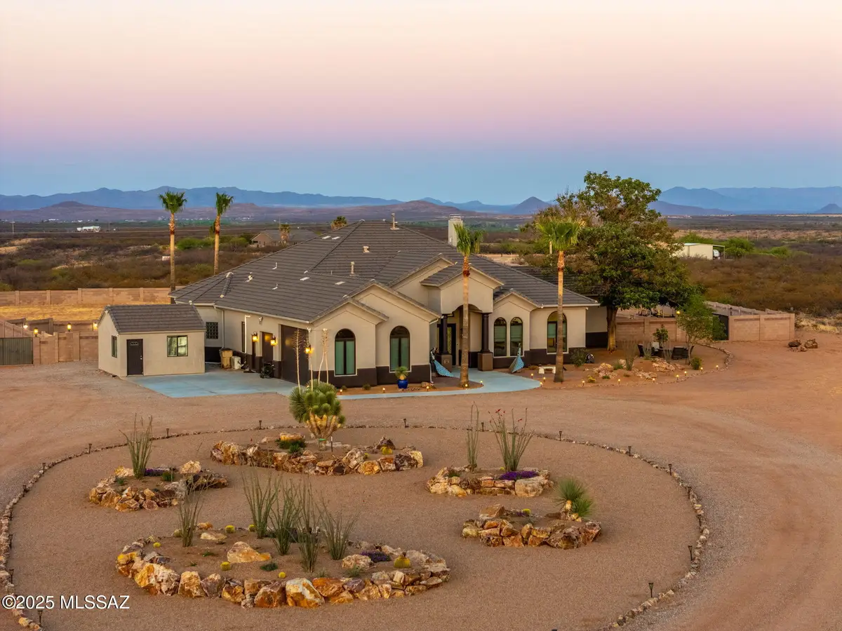 1966 N Tahoe Pass, Huachuca City, AZ 85616 - Image #1