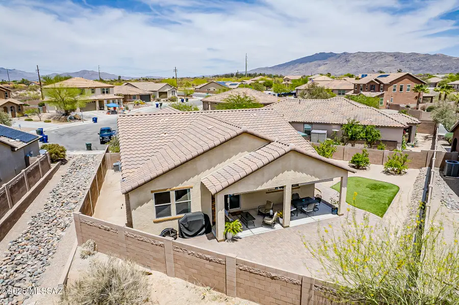 10170 E Placita De Dos Pesos, Tucson, AZ 85730 - Image #2