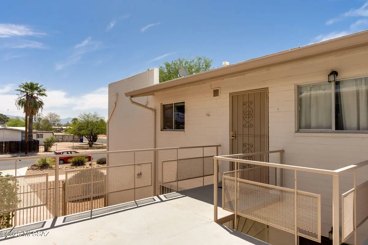 1470 S Palo Verde Avenue #J 201, Tucson, AZ 85713 - Image #1