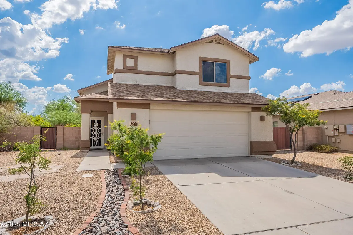 5209 N Crowley Lane, Tucson, AZ 85705 - Image #1