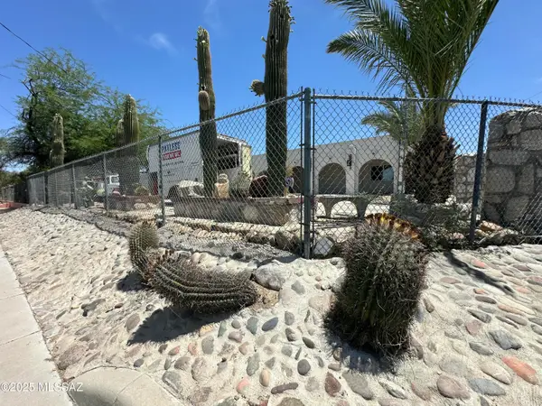 645 W Mabel Street, Tucson, AZ 85705