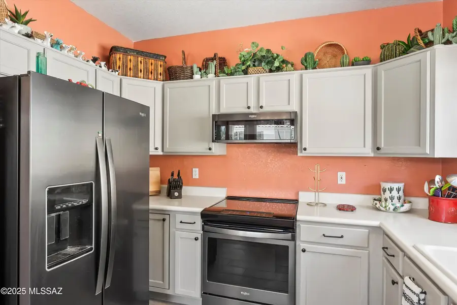 7541 W Wandering Coyote Drive, Tucson, AZ 85743 - Image #2