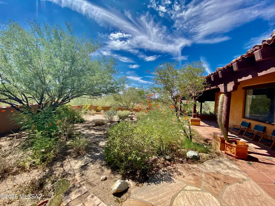 5480 W Sharpshooter Court, Tucson, AZ 85743 - Image #3