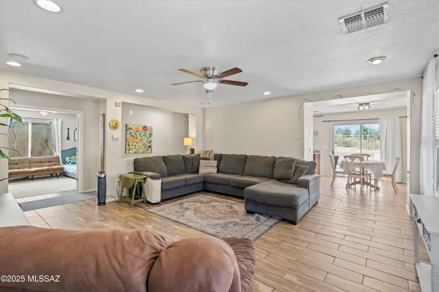 784 W Paseo Celestial, Sahuarita, AZ 85629 - Image #2