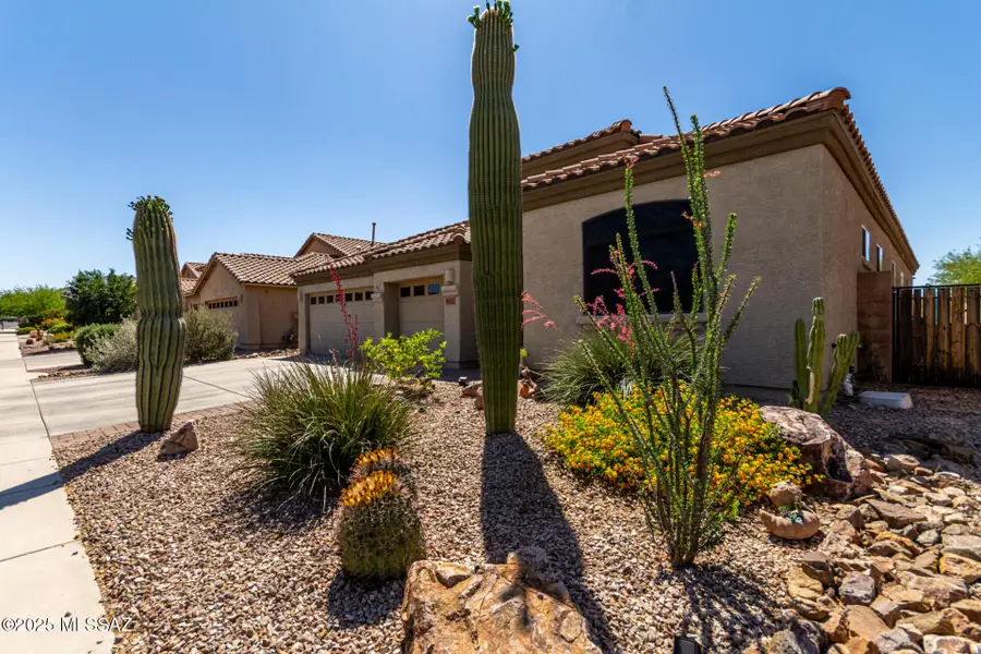 8133 N High Branch Drive, Tucson, AZ 85743 - Image #2