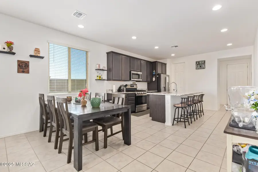 630 W Calle Las Varitas, Sahuarita, AZ 85629 - Image #3