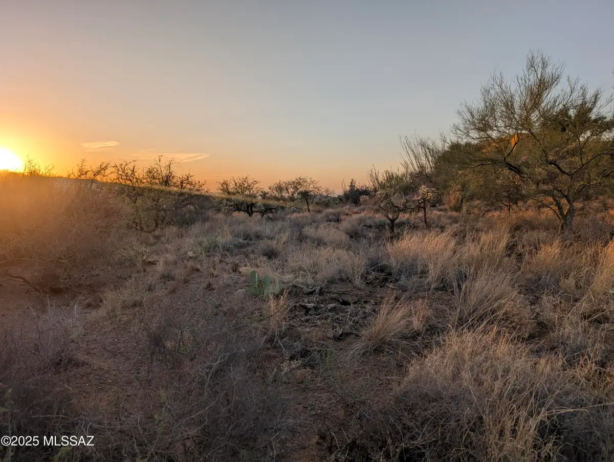 1043 S Garfield Place #40, Vail, AZ 85641 - Image #1