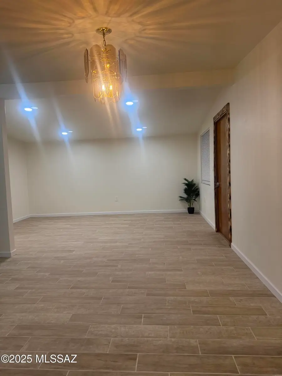 1041 W Ebner Place, Tucson, AZ 85714 - Image #2