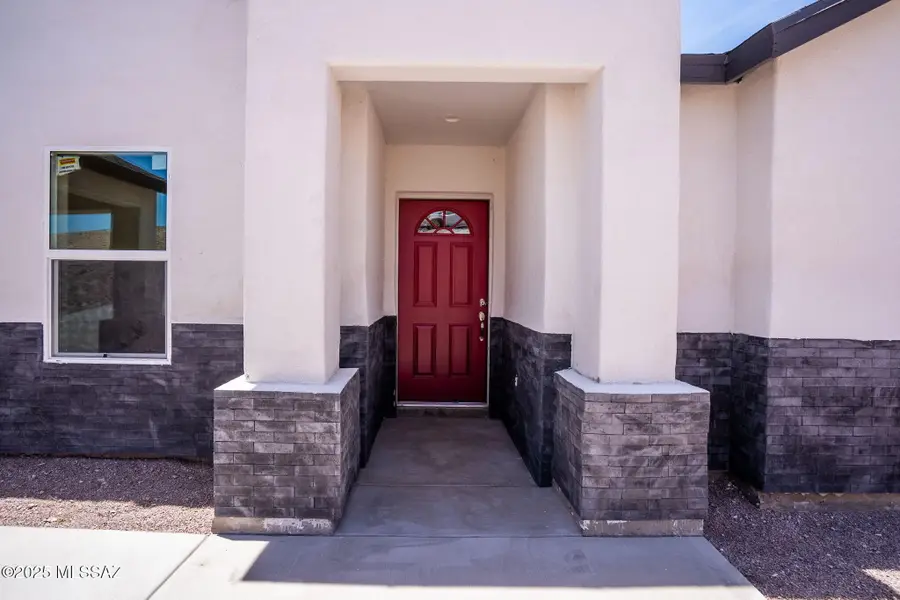 220 Calle Ranaculo, Rio Rico, AZ 85648 - Image #2