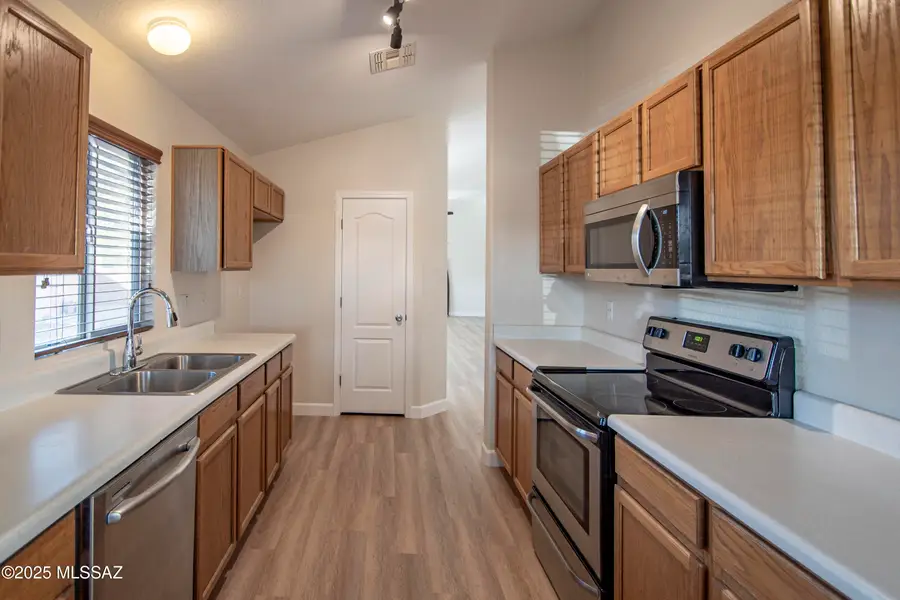 3710 W Sunbright Drive, Tucson, AZ 85742 - Image #2