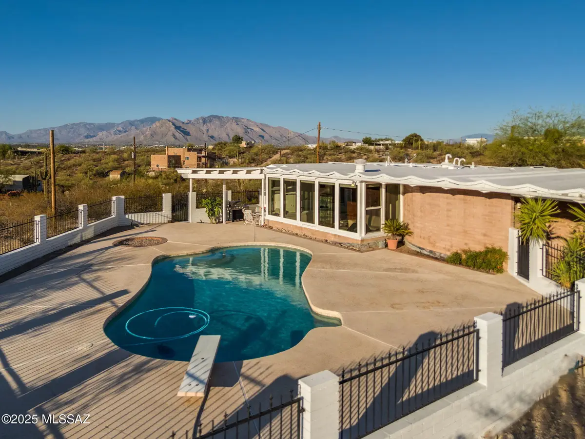 5915 N Jimson Lane, Tucson, AZ 85743 - Image #1