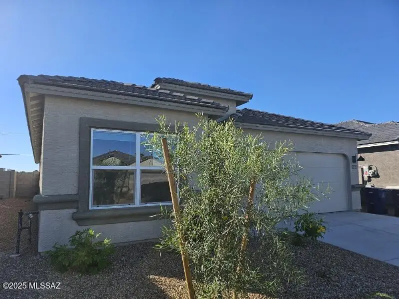 9834 E Gray Hawk Drive, Tucson, AZ 85730 - Image #1