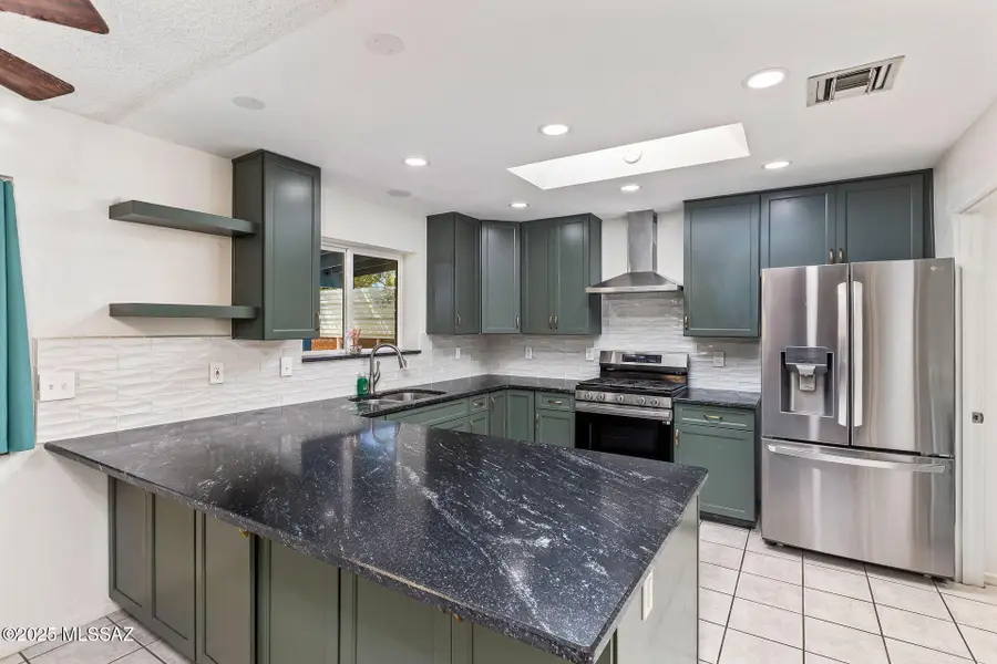 53 N Davila Circle, Tucson, AZ 85745 - Image #2