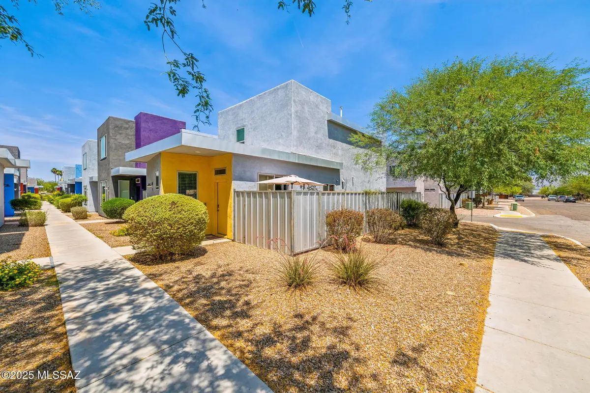 898 E Millenium Court, Tucson, AZ 85719 - Image #1