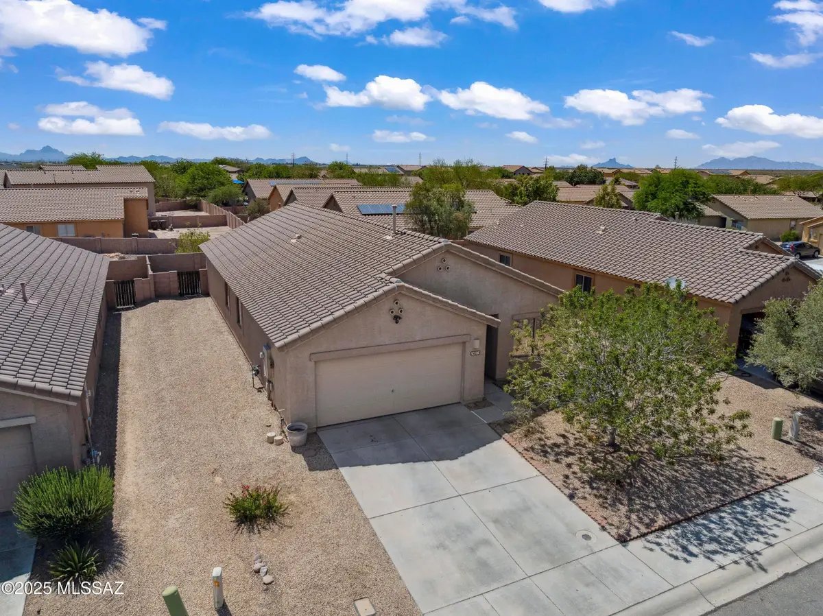 14213 N Maize Farm Avenue, Marana, AZ 85658 - Image #1