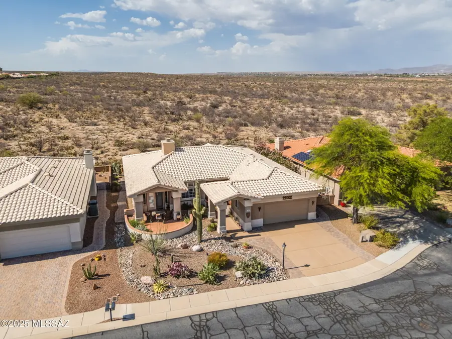 1987 E Singing Bow Way, Oro Valley, AZ 85755 - Image #2