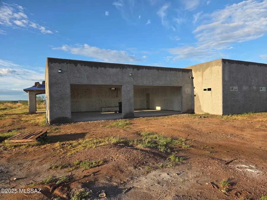 10042 La Tierra Roja Drive, Hereford, AZ 85615 - Image #2