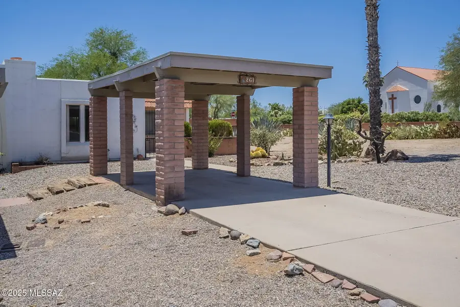 261 W Placita De Los Anillos, Green Valley, AZ 85614 - Image #2