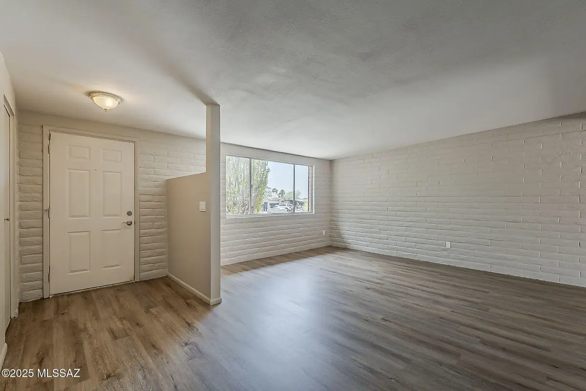 9849 E Victoria, Tucson, AZ 85730 - Image #1