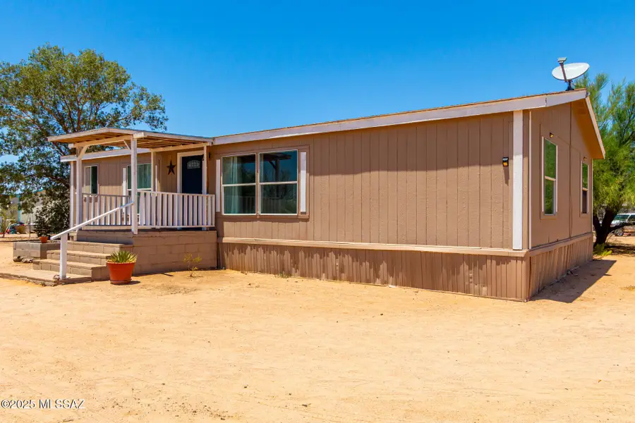 12285 W Windchime Drive, Tucson, AZ 85743 - Image #2