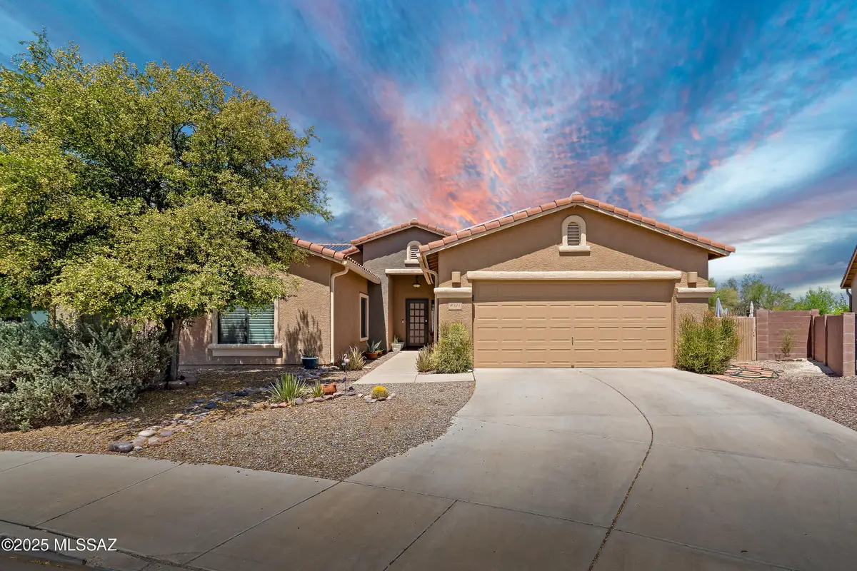 8321 N Crested Quail Drive, Tucson, AZ 85743 - Image #1