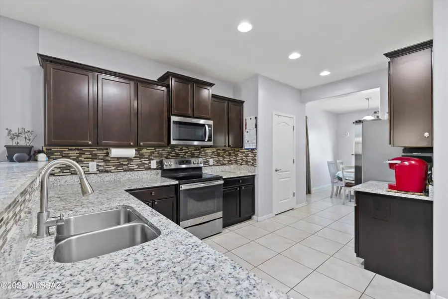 11675 W Vanderbilt Farms Way, Marana, AZ 85653 - Image #3