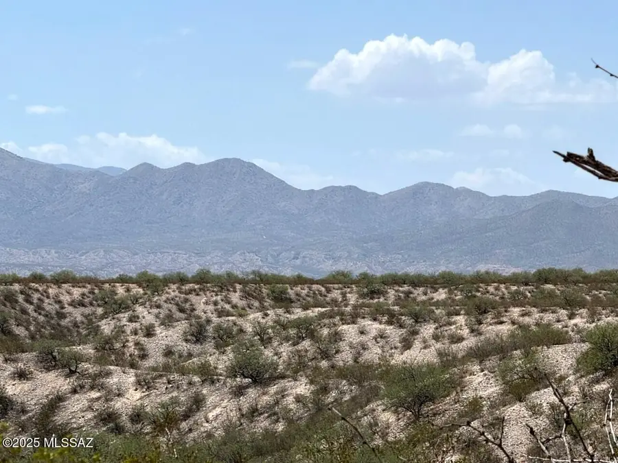 4.45 ac E Horizon View Trail #20, Benson, AZ 85602 - Image #2