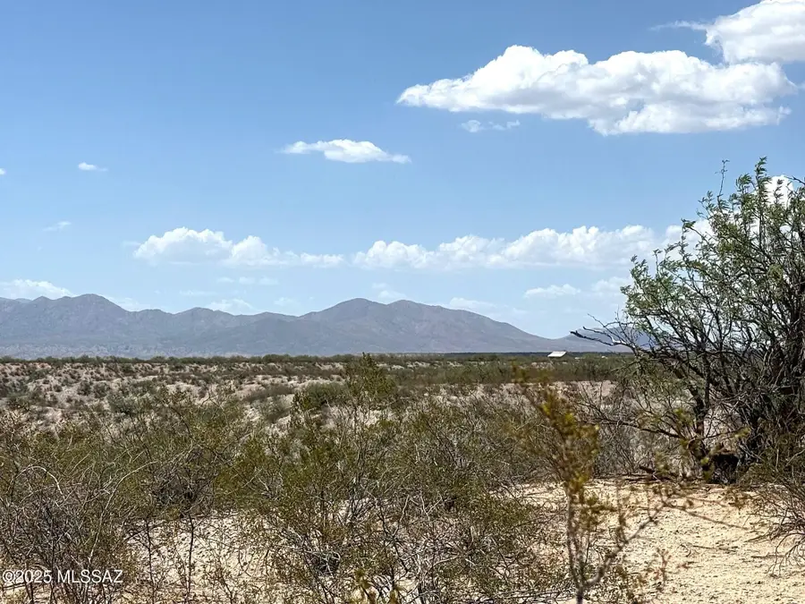 4.45 ac E Horizon View Trail #20, Benson, AZ 85602 - Image #3