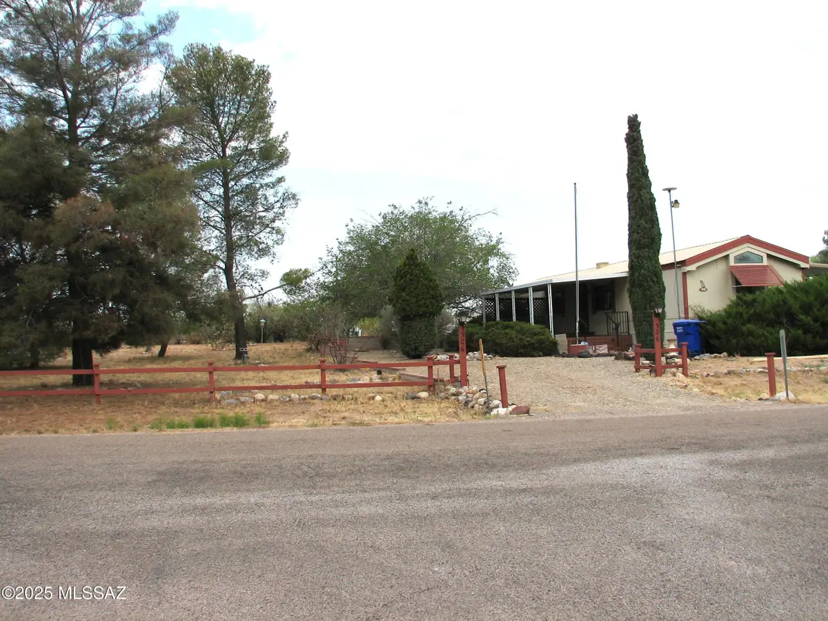 306 N Warren, Benson, AZ 85602 - #1