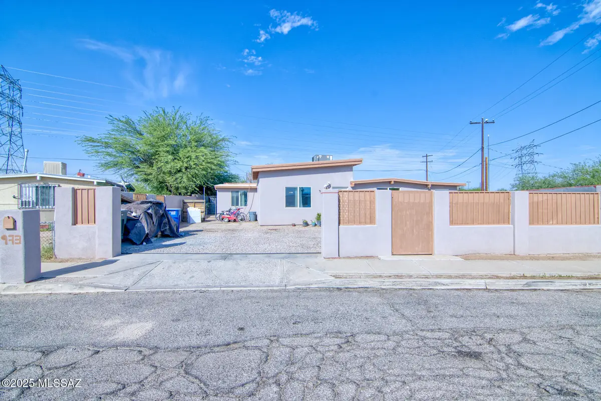 973 W Connecticut Drive, Tucson, AZ 85706 - Image #1