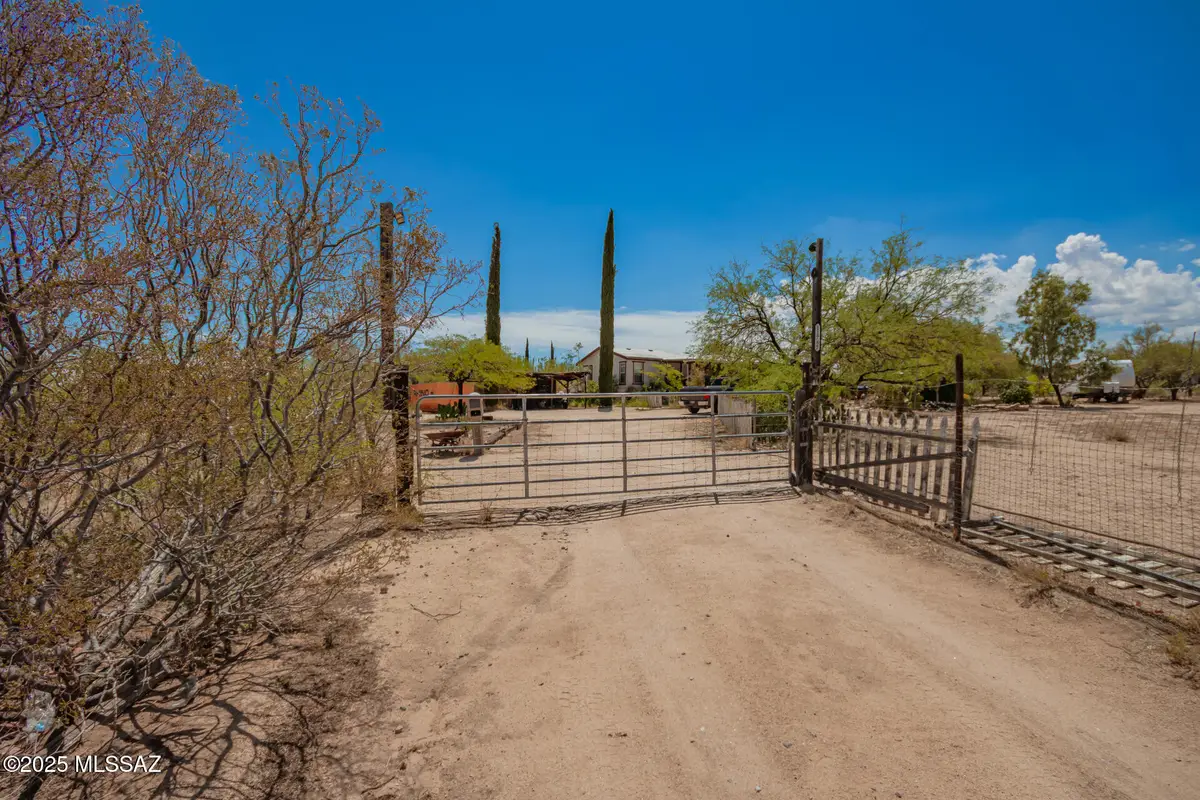 11787 S Cherokee Lane, Tucson, AZ 85736 - Image #1