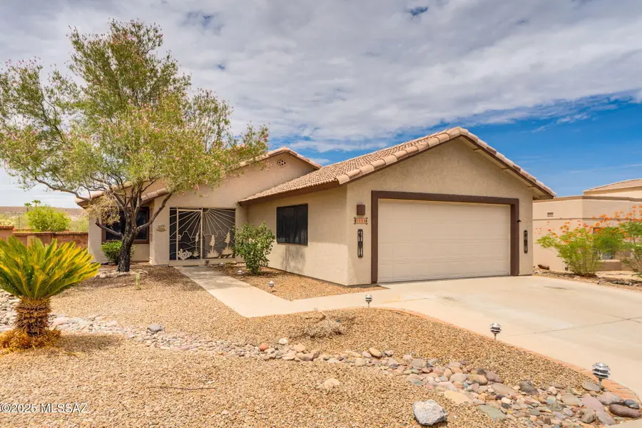1012 W Union Bell Drive, Green Valley, AZ 85614 - Image #2