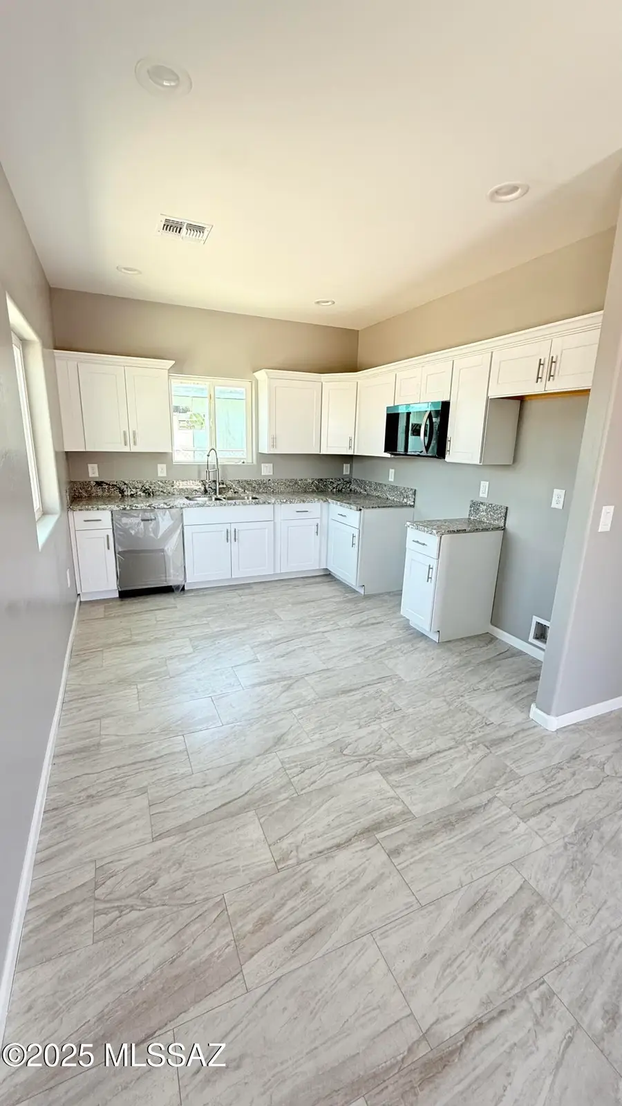 2065 W Ajo Way, Tucson, AZ 85713 - Image #2