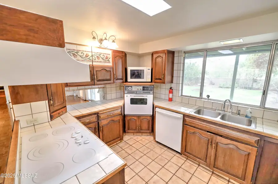 8620 N Pomona Avenue, Tucson, AZ 85704 - Image #3