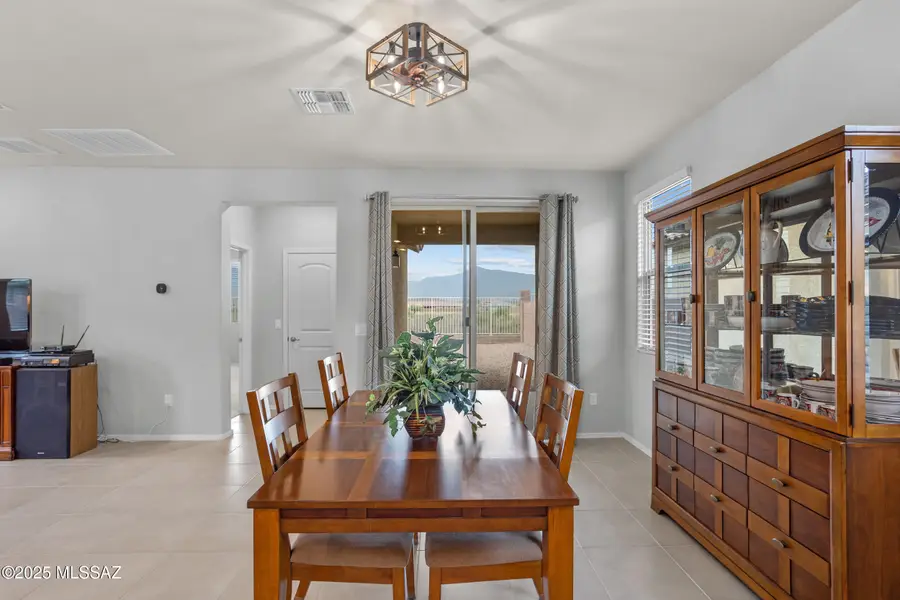 7788 S Golden Bell Drive, Tucson, AZ 85747 - Image #2