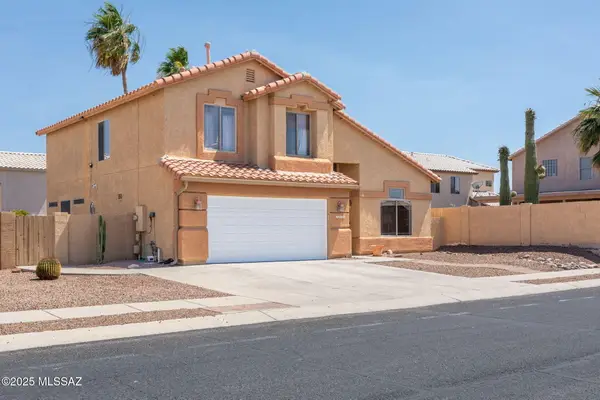 7055 W Deserama Drive, Tucson, AZ 85743