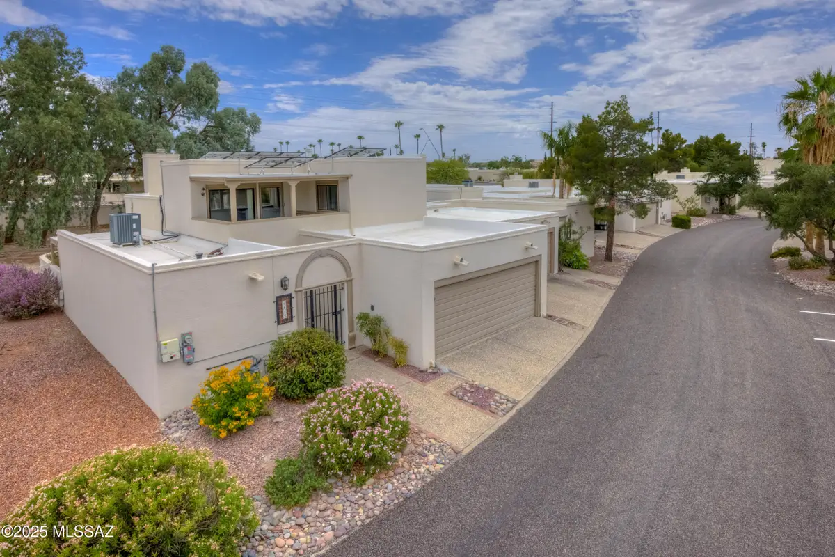 6824 E Camino Del Dorado, Tucson, AZ 85715 - Image #1